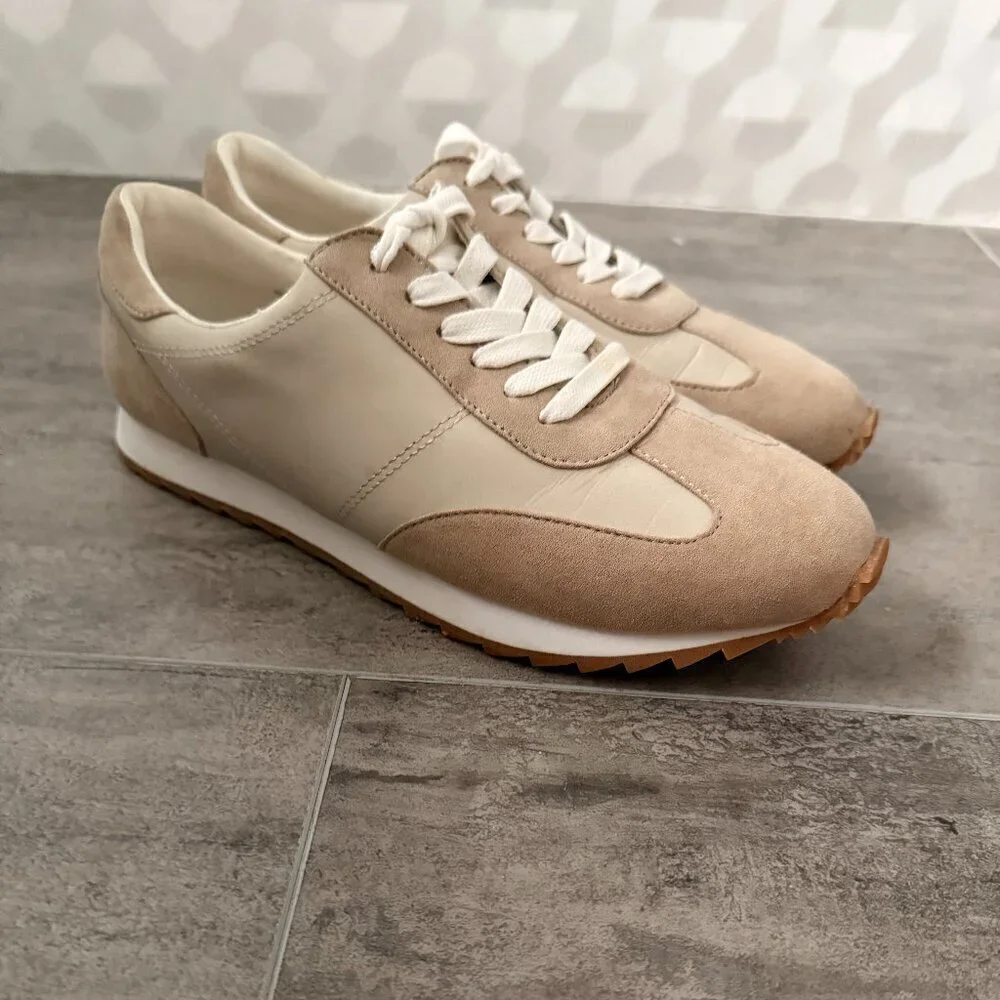 Loft Women's‎ Beige old school look sneakers Size 7.5